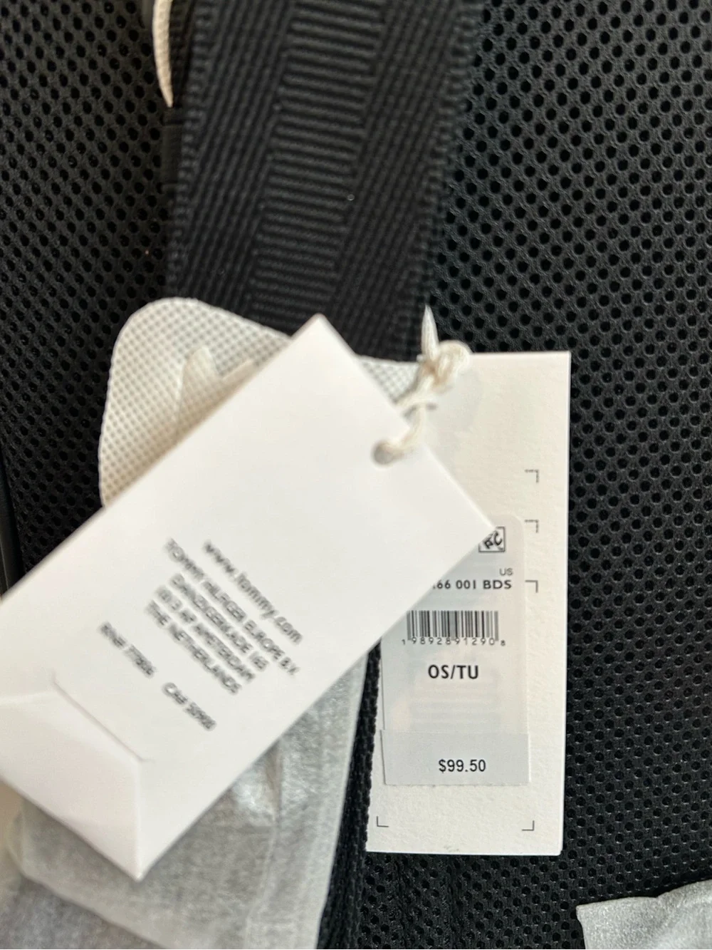 NWT Tommy Hilfiger Men's Black Foundation Crossbody Sling Bag